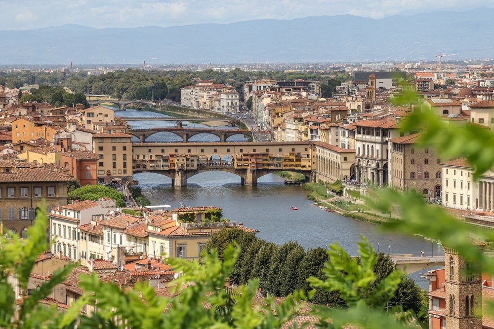 Firenze sempre più cara: fino a 2.400 euro in più all’anno per le famiglie