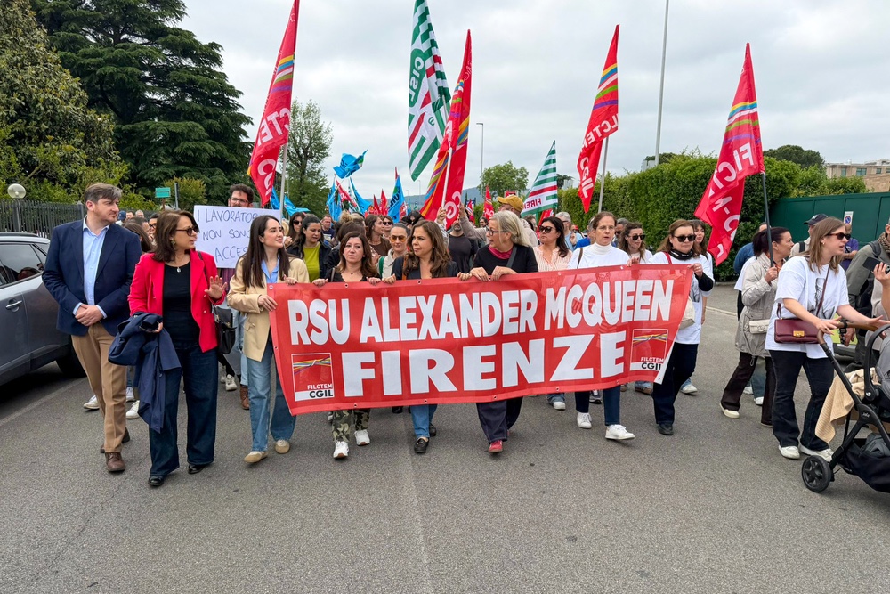 McQueen, svolta nella vertenza: verso un accordo con uscite volontarie incentivate