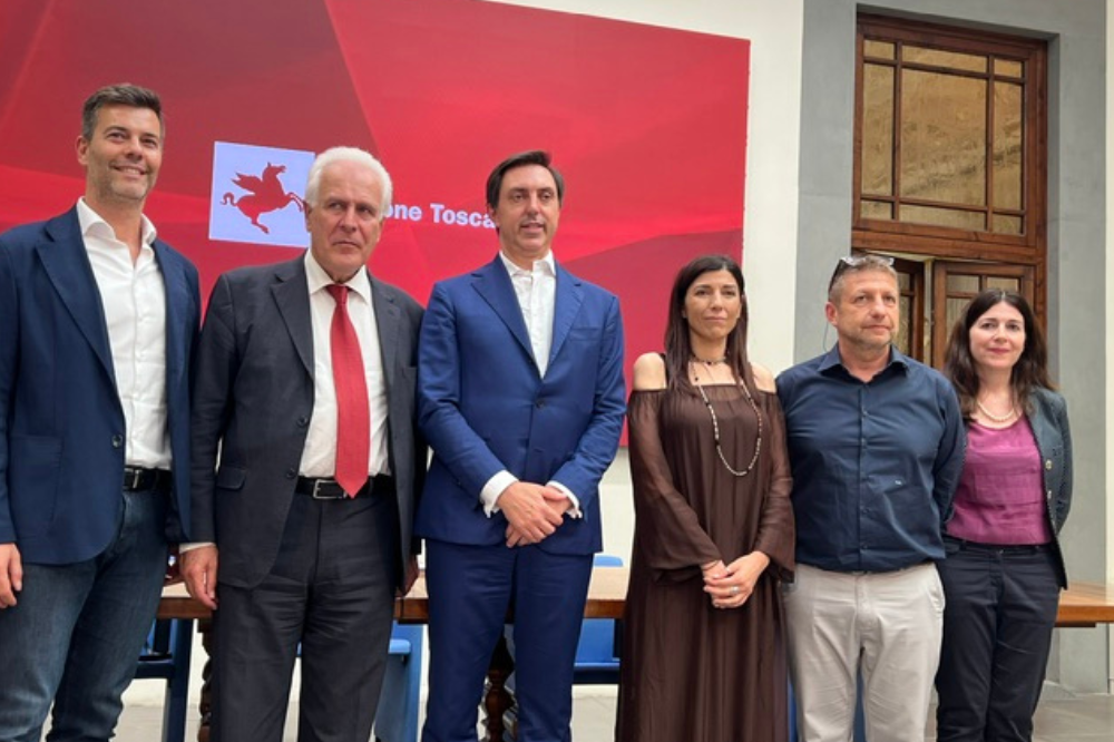 Sottoscritto il protocollo d’intesa per il prossimo triennio fra AUSL Toscana Centro, Fresco Parkinson Institute e Fondazione CR Firenze con l’obiettivo di rinnovare, proseguire e potenziare la collaborazione per Casa Parkinson