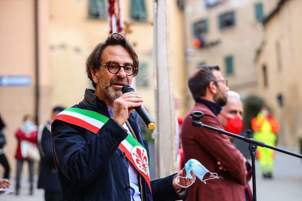 La replica di Luca Santarelli sulla polemica “interno coscia”