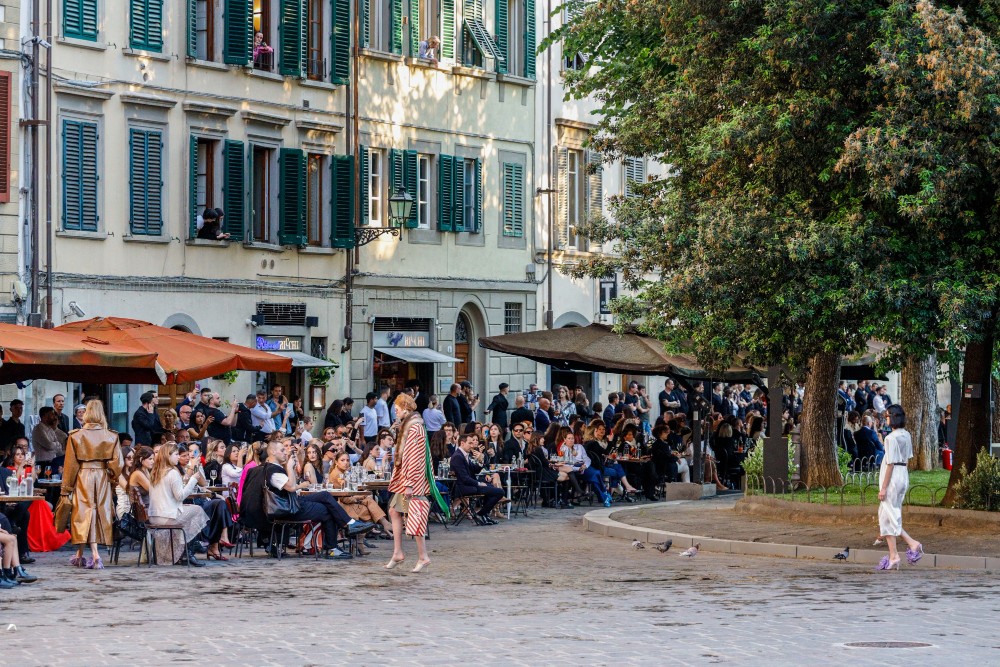 Santo Spirito torna a tavola: l’Oltrarno si ritrova nel cuore della piazza