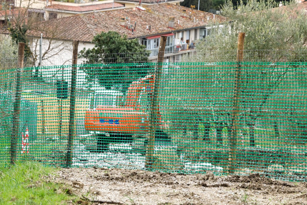 Firenze: ripulito il tratto centrale del torrente Mugnone