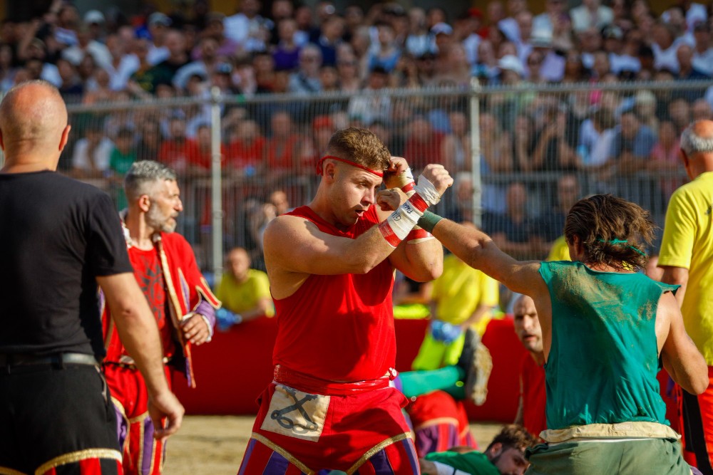 Calcio Storico, i Rossi puntano al poker: “Vogliamo continuare a vincere”