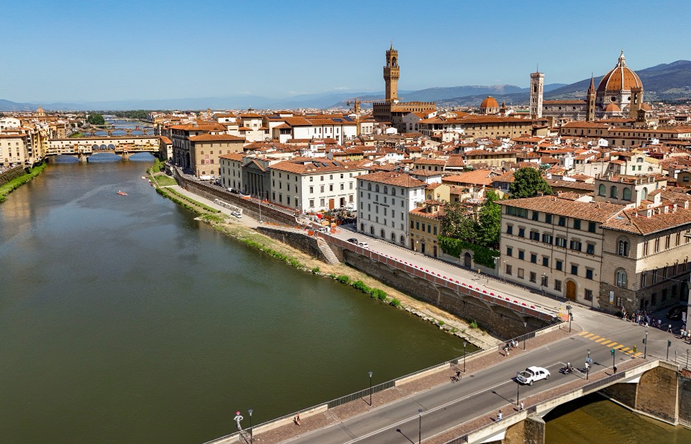 Sciopero lavoratori della cultura, presidio a Firenze davanti agli Uffizi