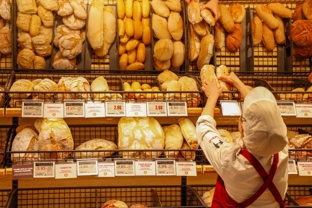 Chiude il panificio Santini, addio al forno delle notti fiorentine