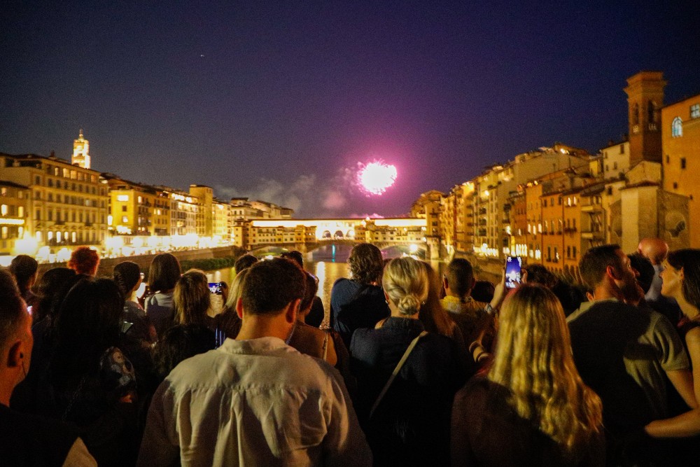 Firenze celebra San Giovanni: udienza dal Papa, mostra e Fochi nel segno del Centenario viola