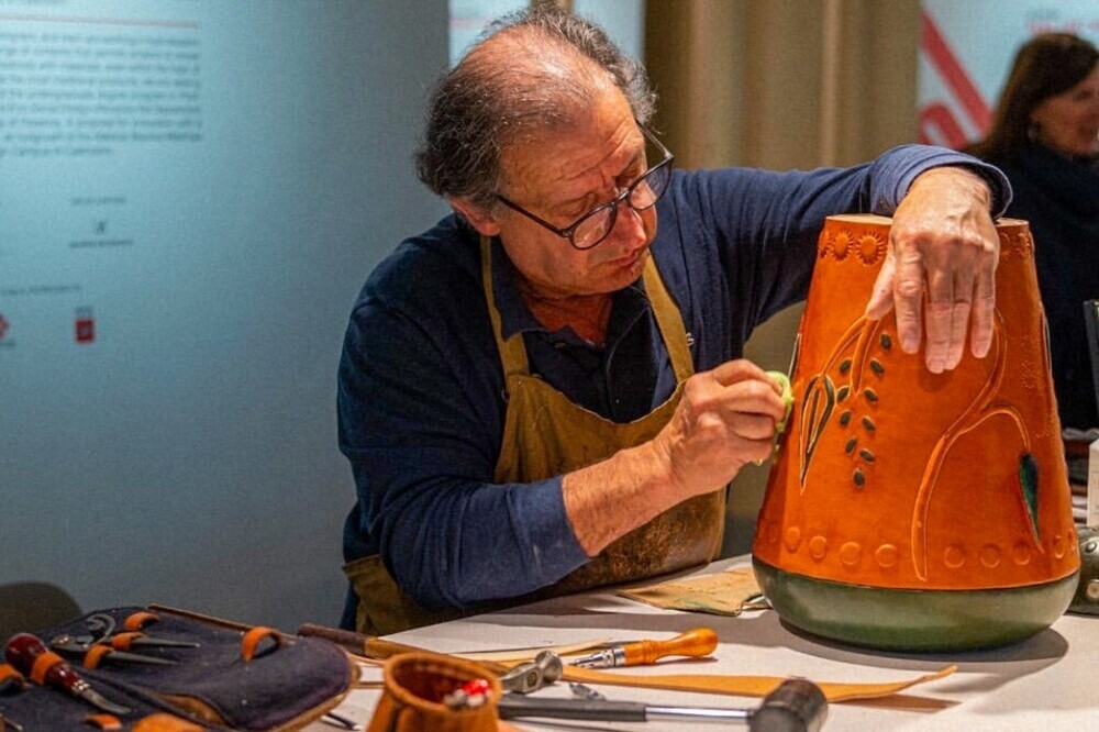 Cuoio di Toscana capsule collection di calzature con Paul Andrew