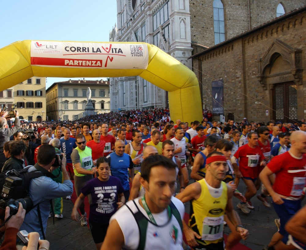 Firenze si tinge di rosa ciclamino: il 27 settembre torna 'Corri la vita' per la lotta al tumore al seno