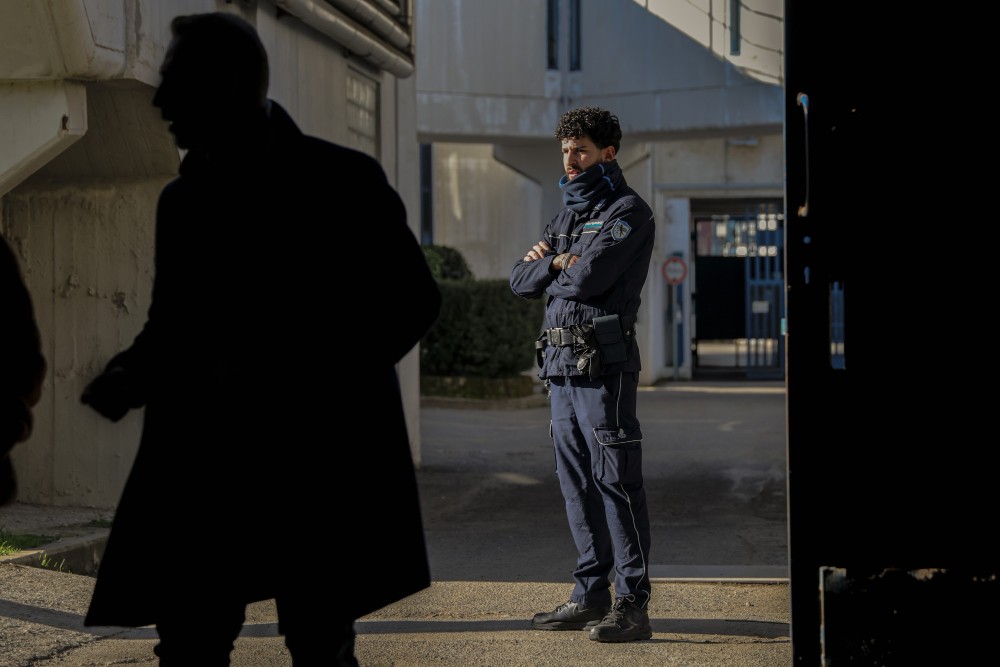 Sollicciano, il racconto dei detenuti: «Entrare qui significa entrare all’inferno»