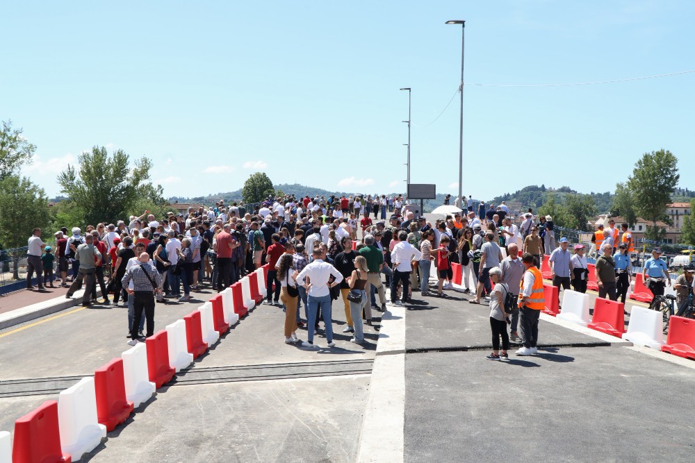 Fochi di San Giovanni, chiude il percorso pedonale del Ponte Nencioni