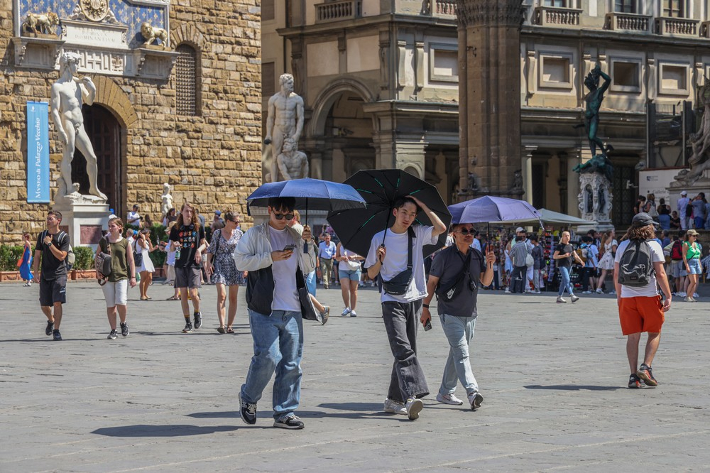 Caldo record a Firenze: sei giorni consecutivi oltre i 36 gradi, mai successo in 70 anni