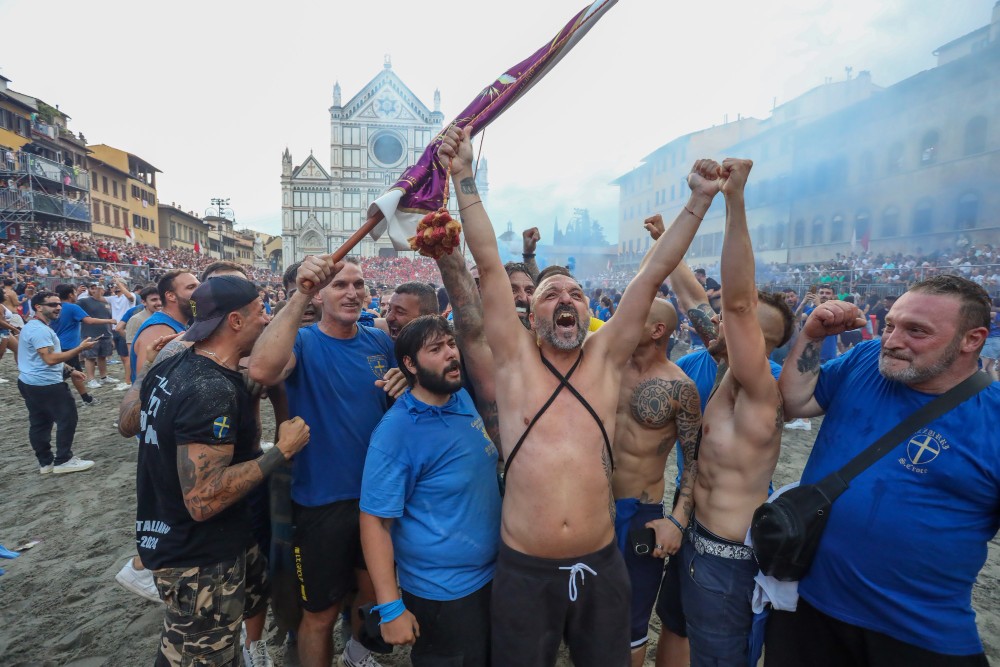 Calcio Storico, i presidenti dei Colori: «Finale spettacolare, ma il regolamento va aggiornato»