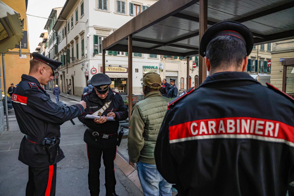 Movida, cresce l'allarme sicurezza a Santa Croce: nuove aggressioni nella notte
