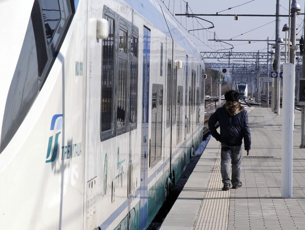 AGGIORNATA - Lavori a ponte Firenze, Rfi: 'Volume dei treni ridotto del 50%