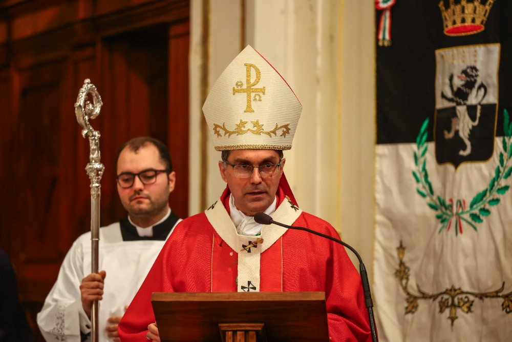 AGGIORNATA - Operaio morto sul lavoro a Sesto, parla l'arcivescovo di Firenze: 
