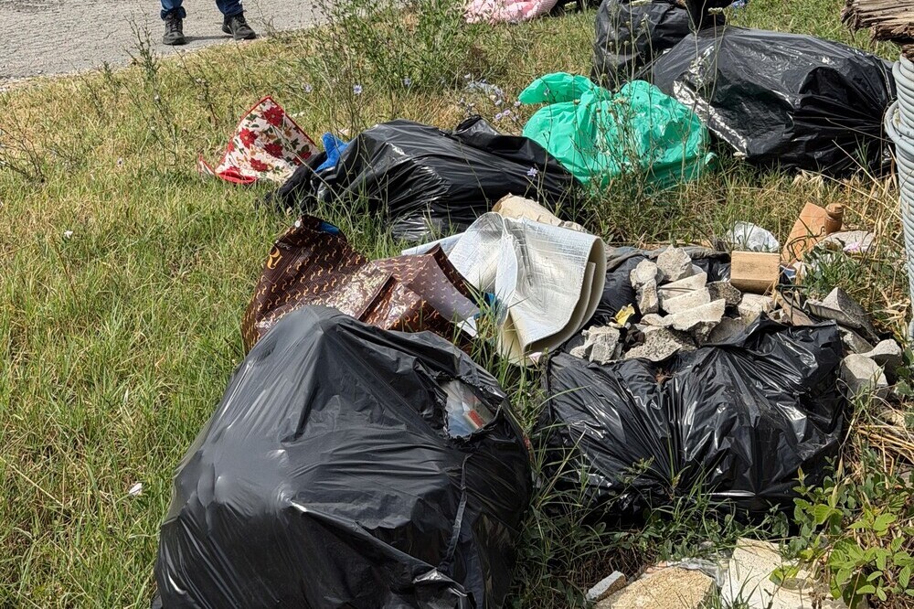 Rifiuti interrati illecitamente: a Prato rimosse 30 tonnellate