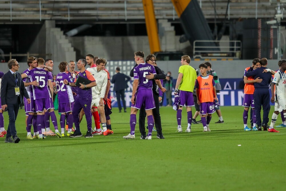 Fiorentina: il grande puzzle tra la caccia agli esterni e le soluzioni tattiche a centrocampo
