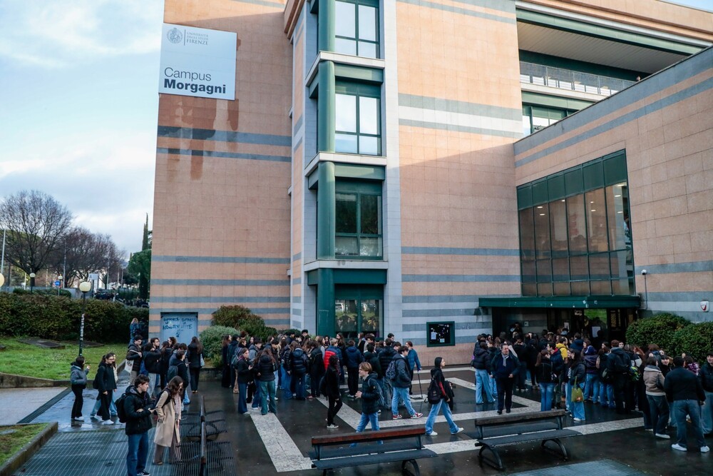 Università di Firenze contribuisce alla nuova legge della Toscana sull'Ia