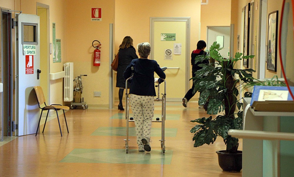 Ortopedia, l'allarme degli specialisti: «Il pubblico si sta svuotando»
