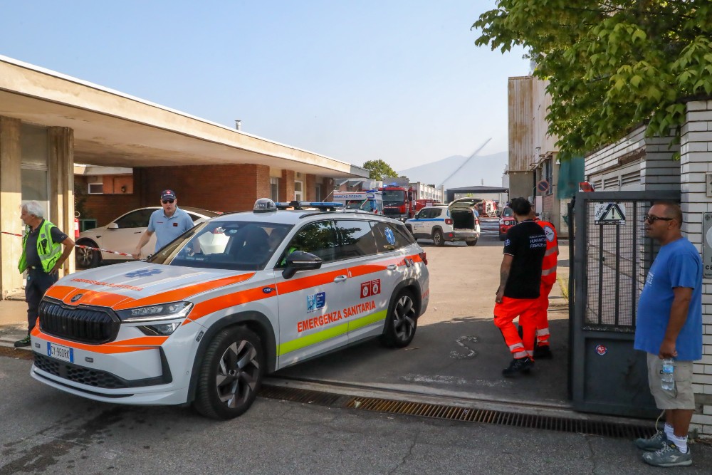 Malore mentre pesca: 65enne soccorso dai Vigili del Fuoco