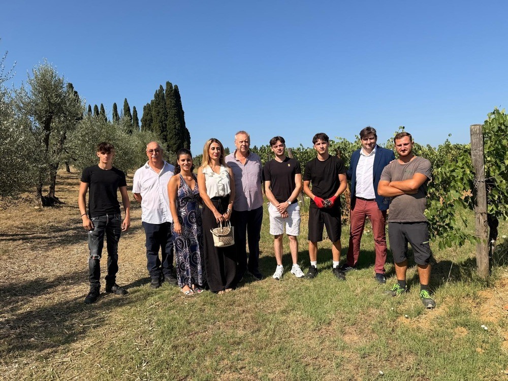 Nel Chianti torna la scuola per giovani contadini