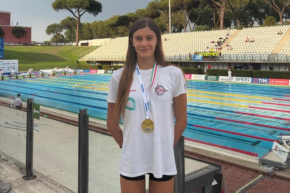 Iannolo da sogno,oro e nuovo record italiano juniores 50sl