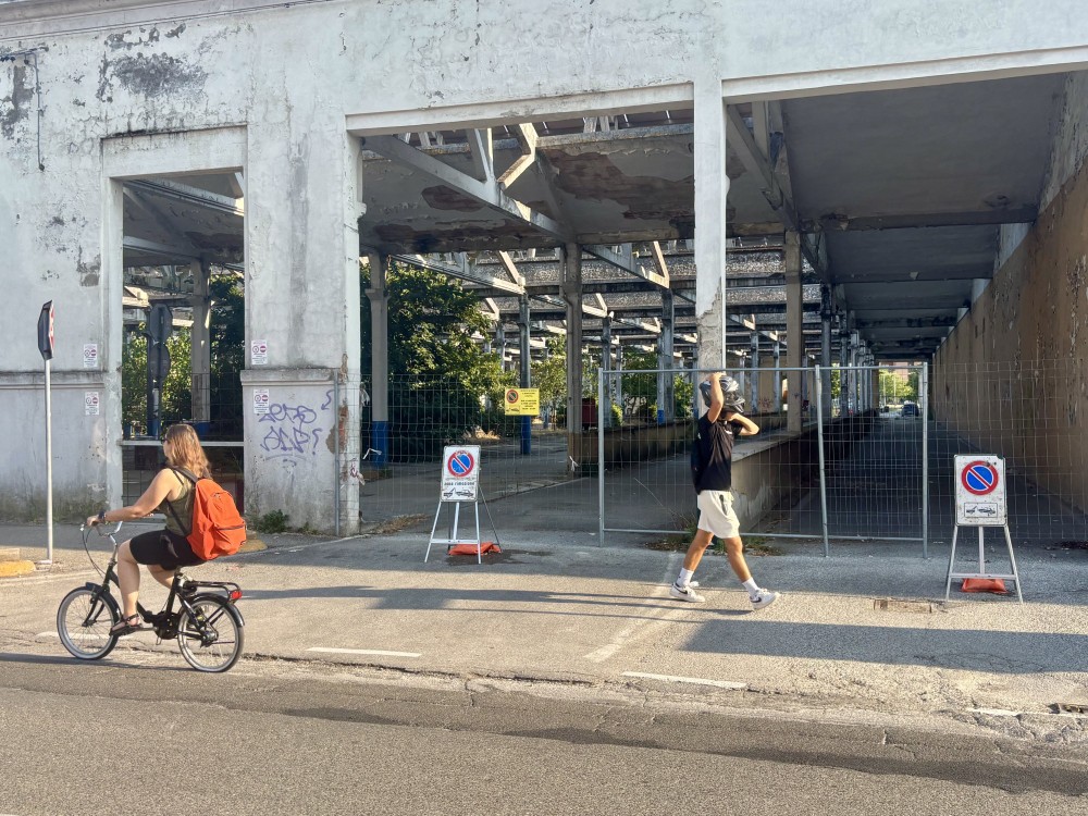 Parcheggi pubblici, dalla Regione Toscana 19,5 milioni per i Comuni