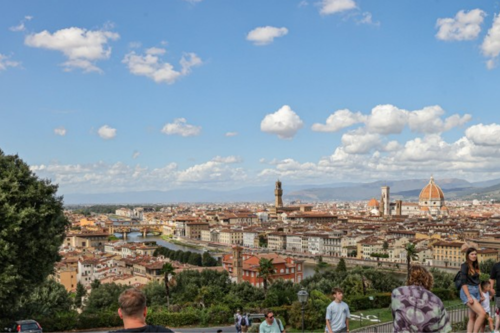 Pausa di Ferragosto per la Compagnia delle Seggiole: ritorno in scena a fine mese