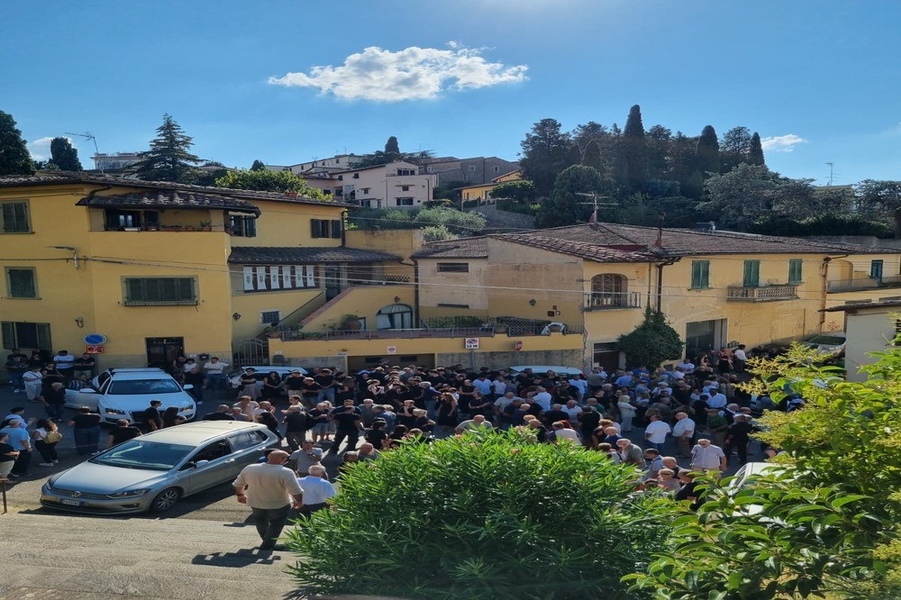 L’ultimo saluto a Boris Travelli: Fiesole e il Casentino uniti nel dolore per un uomo dal cuore grande
