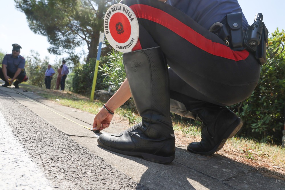 Prato, giovane aggredito con un’arma da taglio: portato in ospedale in codice rosso