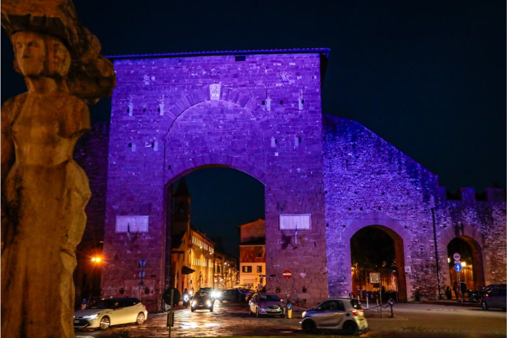 Firenze si tinge di viola per il Centenario della Fiorentina