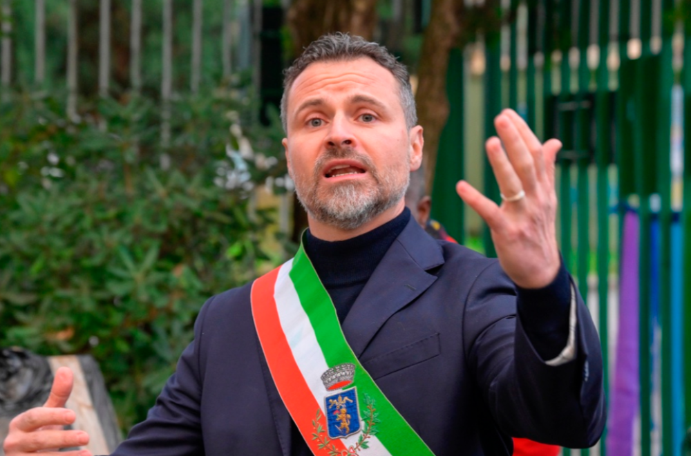Meyer, Casini (Casa Riformista): “Grazie a Carrai per il grande lavoro svolto. Vergognosi gli attacchi sul suo ruolo di console”
