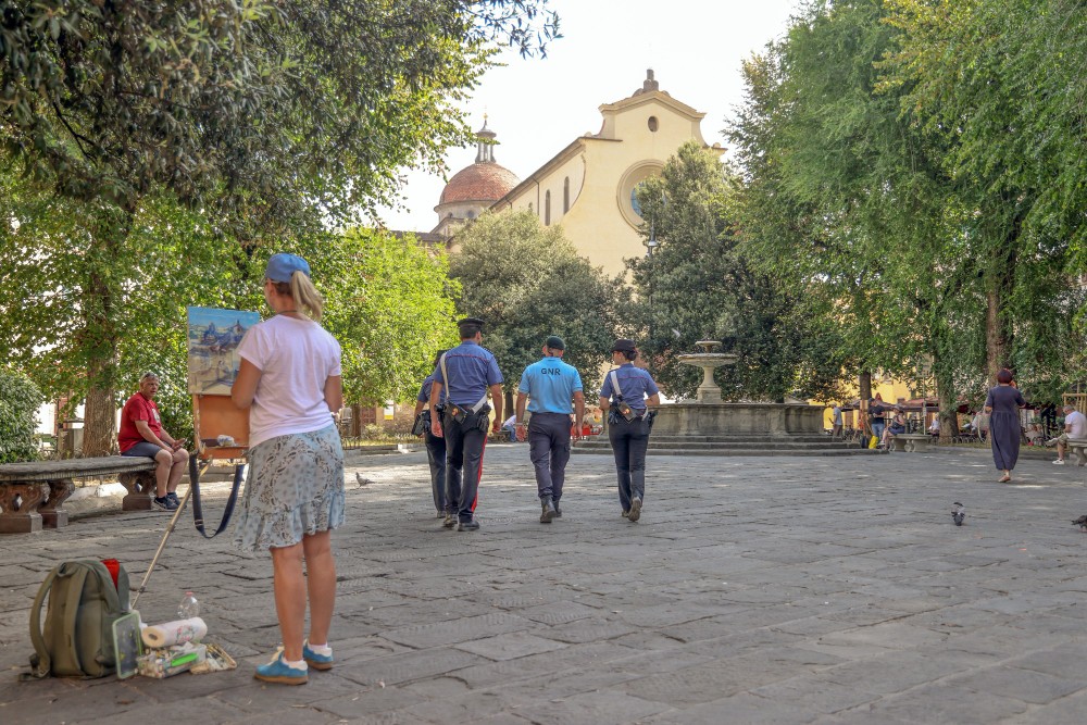 Cooking class e alcol illimitato, scatta l’allarme nel centro di Firenze