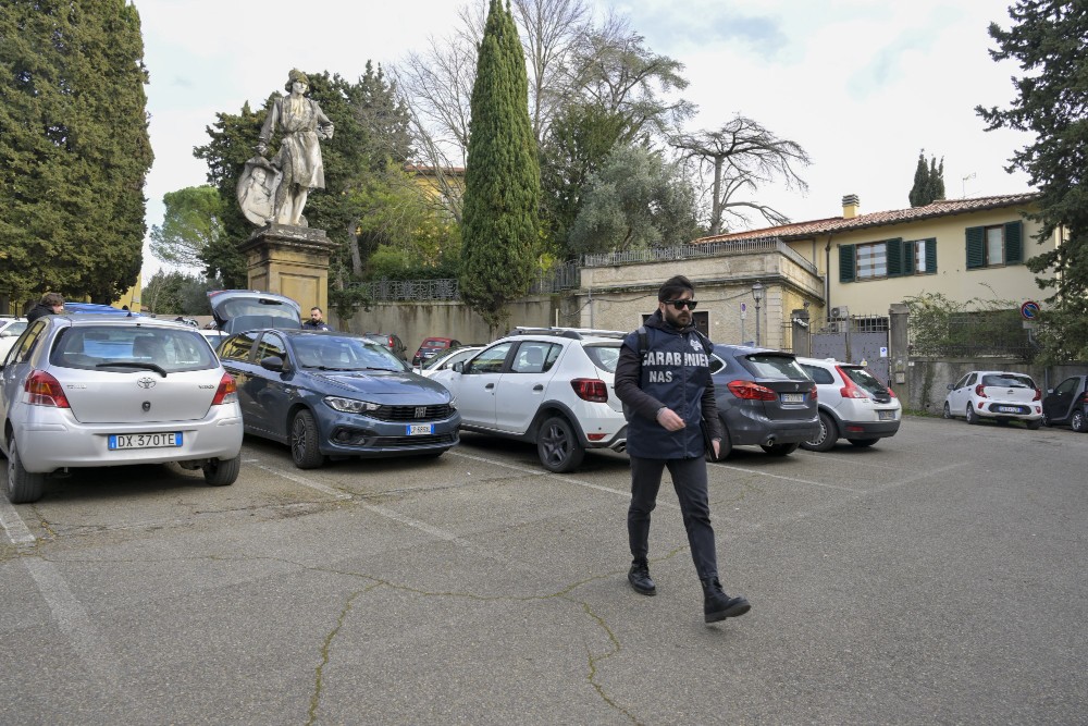 Tentata concussione ai danni di una dentista, condannati due ex carabinieri del Nas