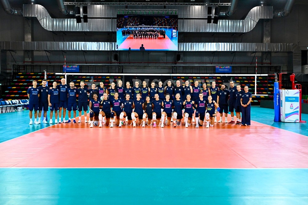 Primo allenamento congiunto della fase di preparazione per la Savino Del Bene Volley