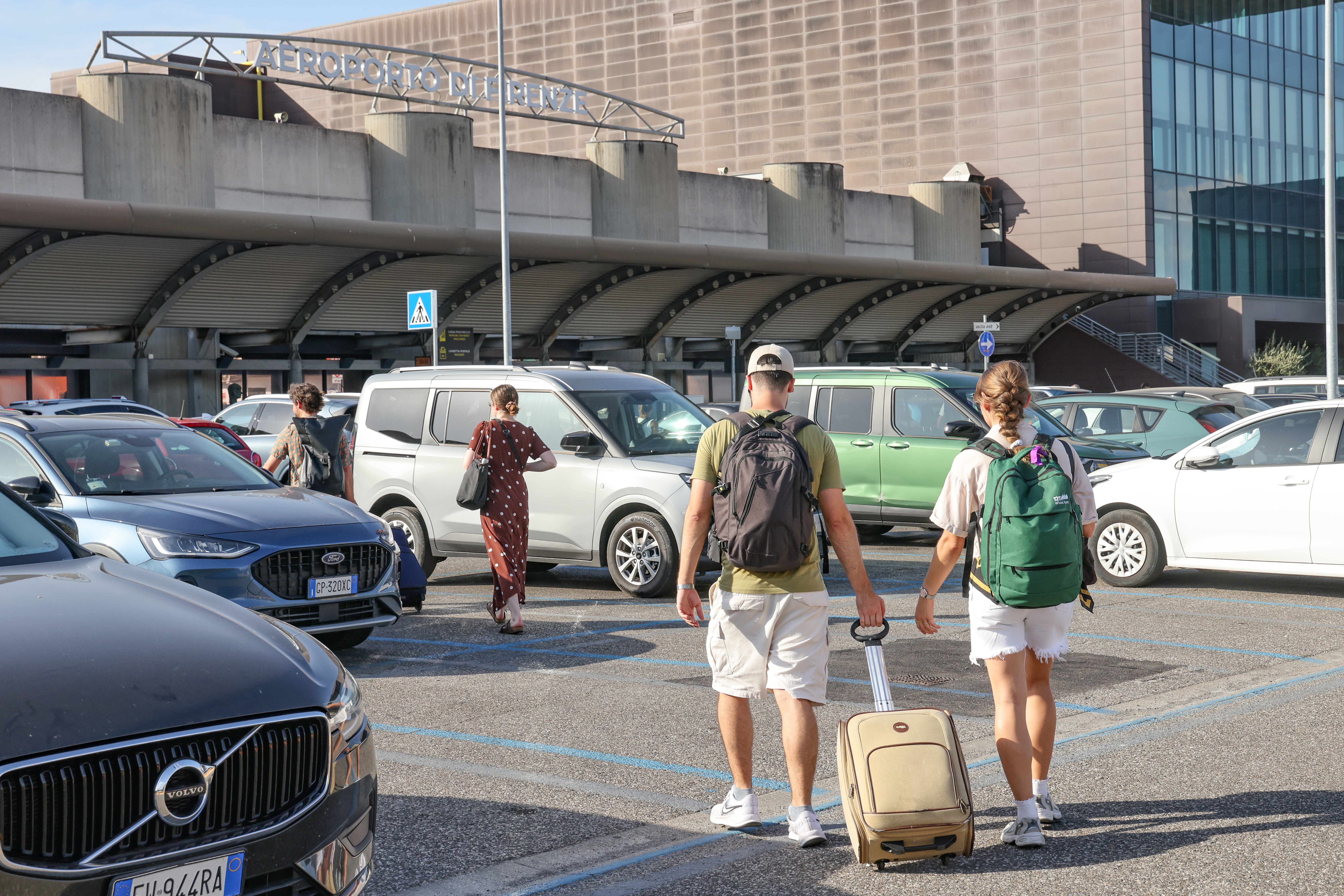 AGGIORNATA - Aeroporto Firenze, Prato non andrà in giudizio ma resta contraria all'ampliamento della pista