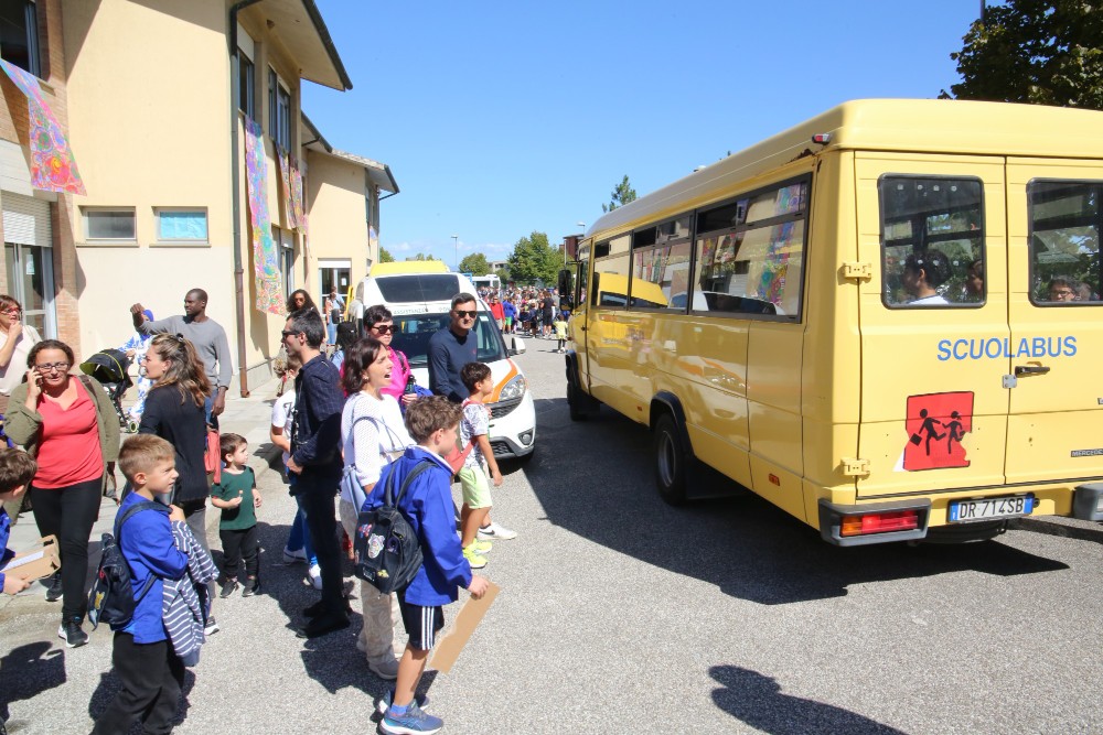 Fiesole, scuolabus senza autista: 51 bambini restano a piedi