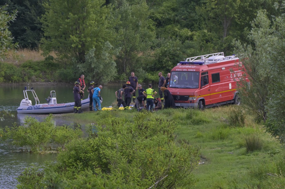 Tragedia al lago, muore un uomo di 76 anni residente a Firenze