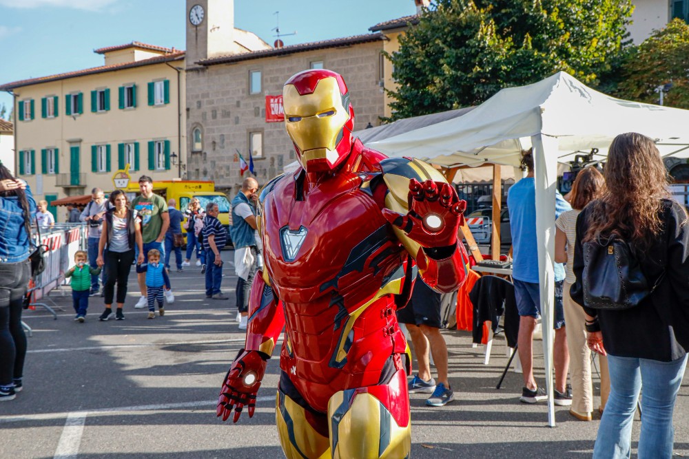 Gigacon debutta a Scandicci: un weekend tra fumetti, videogiochi e cosplay