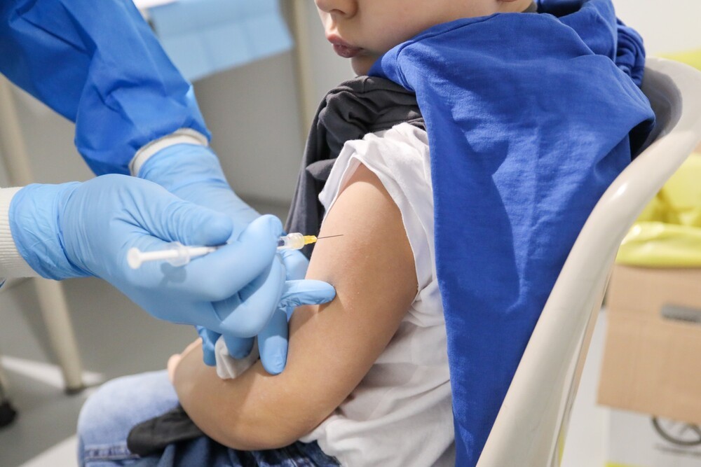 Medici Firenze: vaccinarsi atto di responsabilità verso se stessi e altri