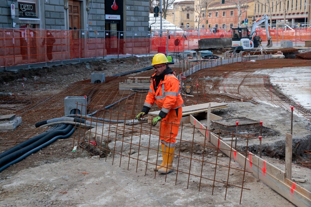Piazza Beccaria, a dicembre il nuovo volto: 35 alberi e più verde