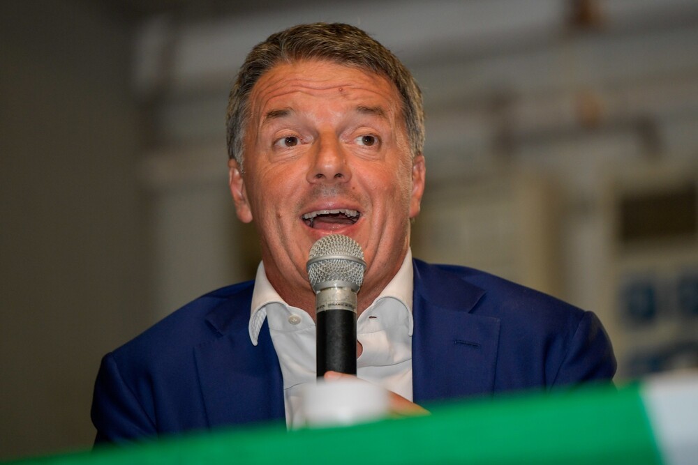 Renzi: 'Urso parlava di IA nel 1984? Sono 42 anni che non l'ha capita'