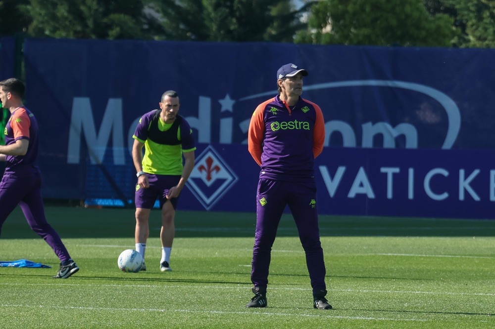 La Fiorentina riparte a ritmi serrati per scalare la classifica, ma la aspetta un mini-ciclo di fuoco
