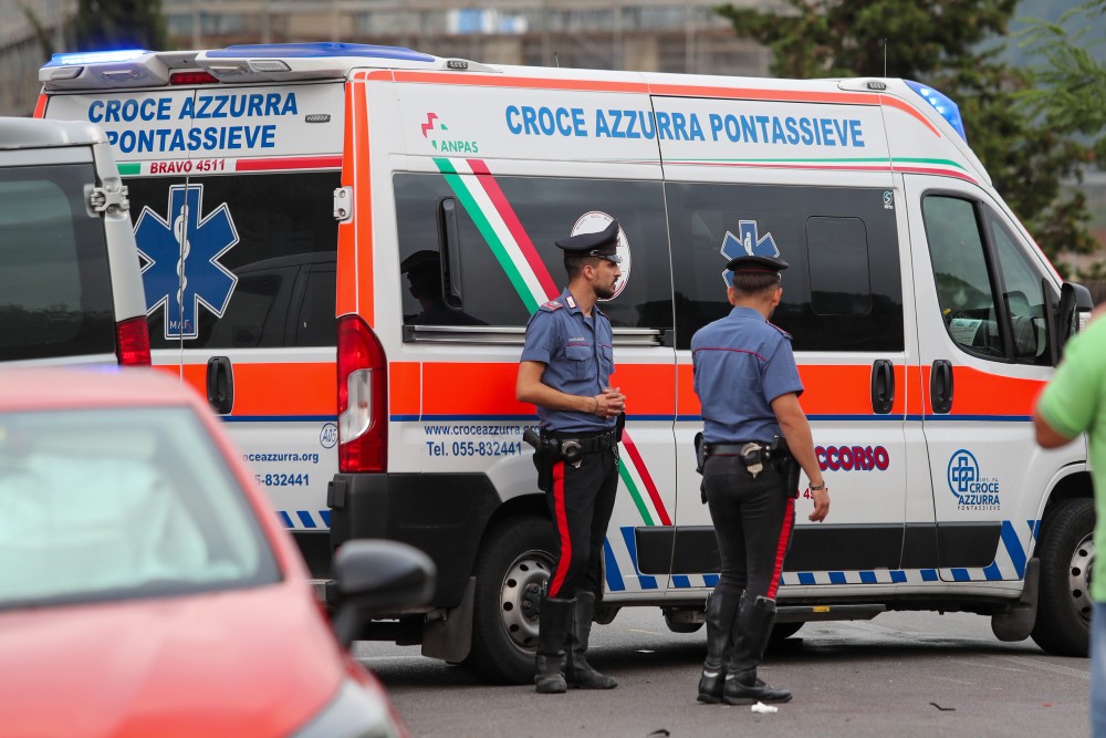 Santa Maria Nuova, tenta di aggredire i sanitari e ferisce un vigilante