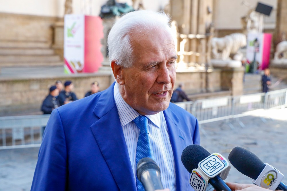 Giani: «Il governo finanzia il privato anziché rafforzare il pubblico»