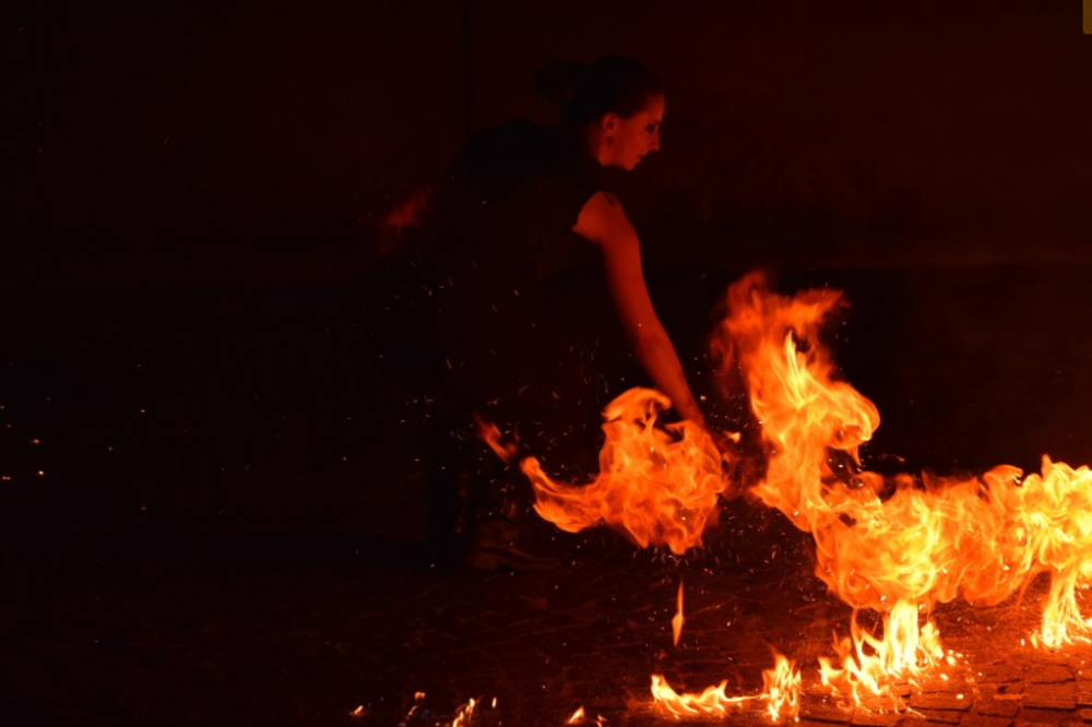 Foco Sapiens: all'Anconella uno spettacolo di fuoco ed evoluzione